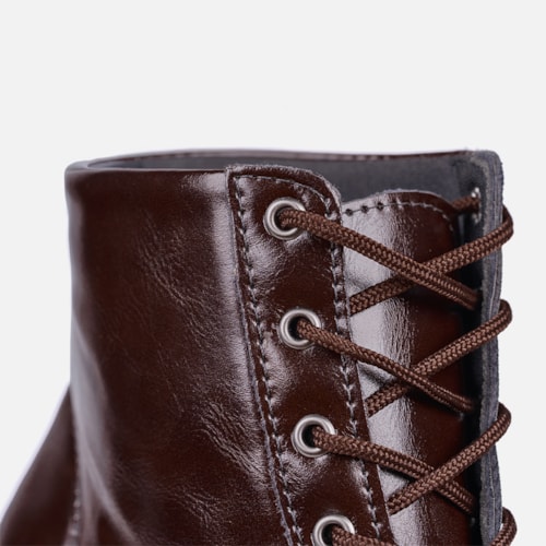 Bota Feminina Cano Curto Bico Fino Salto Grosso Confortável Marrom