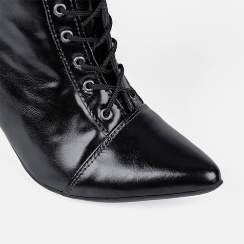 Bota Feminina Cano Curto Bico Fino Salto Grosso Confortável Preta