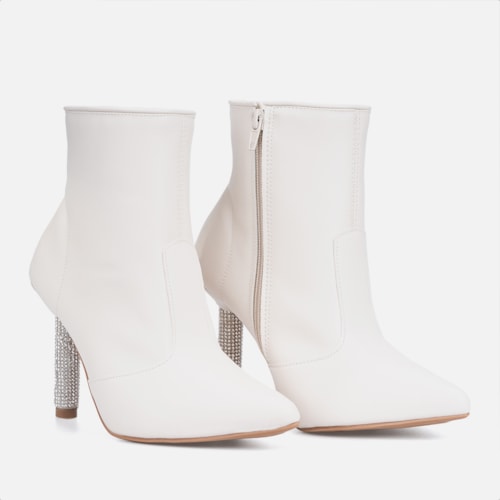 Bota Feminina Inverno Off White Cano Médio Bico Fino Salto Fino Strass