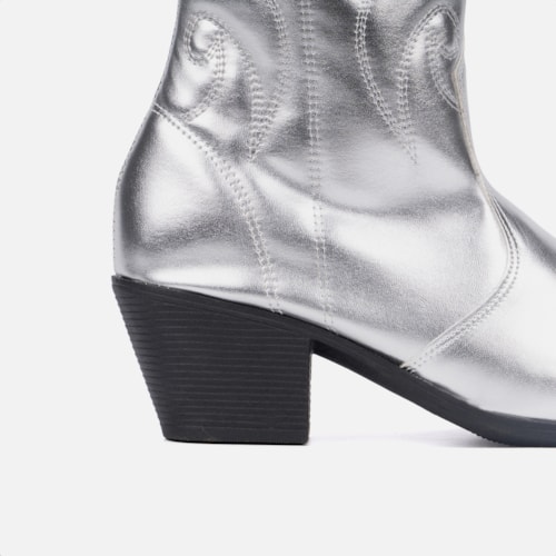 Bota Feminina Texana Western Cano Alto Bordada Bico Fino Prata