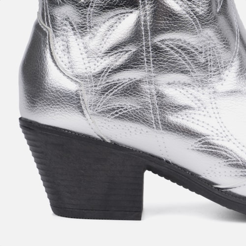 image_c93d90b7-dec2-4a4a-9db8-c8d54afb410b