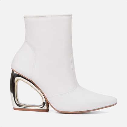 Bota Off White Feminina Cano Curto Salto Vazado Cromado