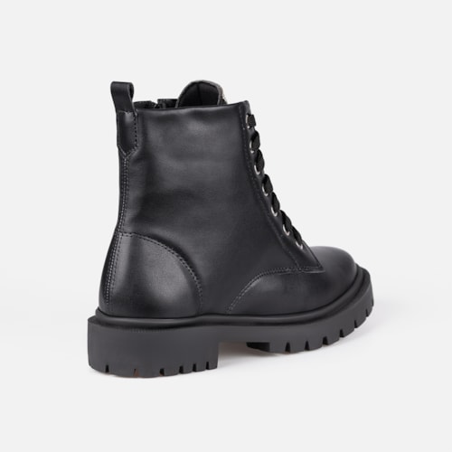 Coturno Feminino Preto Cano Curto Solado Tratorado Zíper Confortável