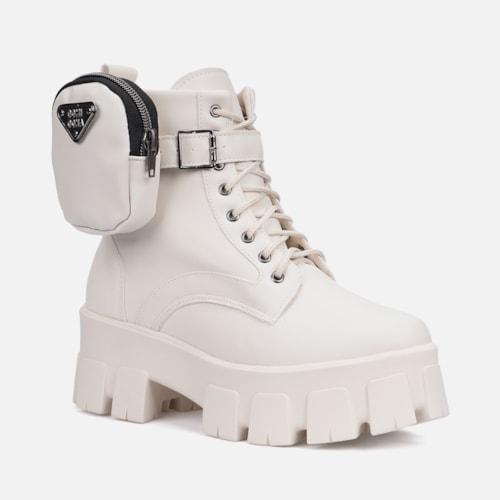 Coturno Feminino Tratorado Com Bolsinha Na Lateral Off White
