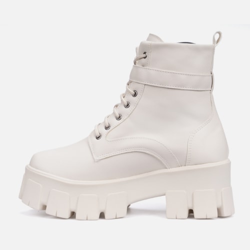 Coturno Feminino Tratorado Com Bolsinha Na Lateral Off White