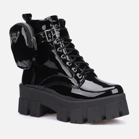 Segunda imagem do produto Coturno Feminino Tratorado Com Bolsinha Na Lateral Preto Verniz