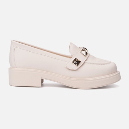 Mocassim Feminino Tira De Spikes Elegante Salto Grosso Off White
