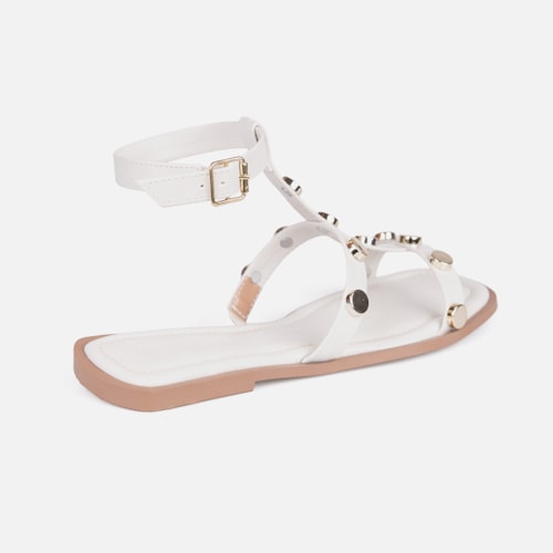 Rasteira Gladiadora Off White Tiras Finas Com Tachas Metalizado Dourado