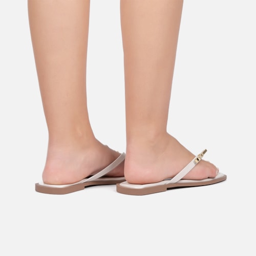 Rasteirinha Off White Flat De Dedo Laço Metalizado Plana Bico Quadrado