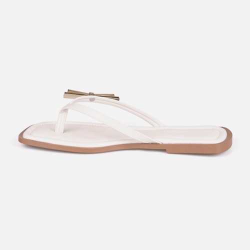 Rasteirinha Off White Flat De Dedo Laço Metalizado Plana Bico Quadrado