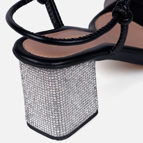 image_beea5953-1138-47f7-b8cd-003898977ee5