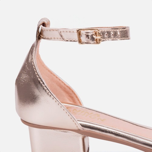 Sandália Feminina Infantil Saltinho Baixo Com Strass Confort Dourado