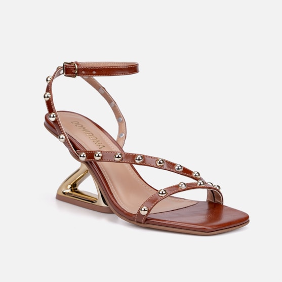 Segunda imagem do produto Sandália Feminina Marrom Salto Alto Grosso Cromado Tiras Com Tachas