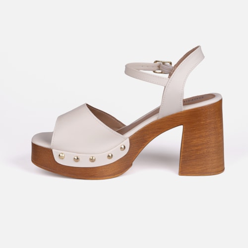 Sandália Feminina Off White Salto Grosso Bloco Madeira Tira Com Tachas