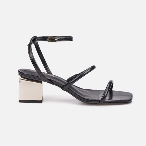 Sandália Feminina Preta Salto Bloco Dourado Bico Quadrado Tira Com Fivela