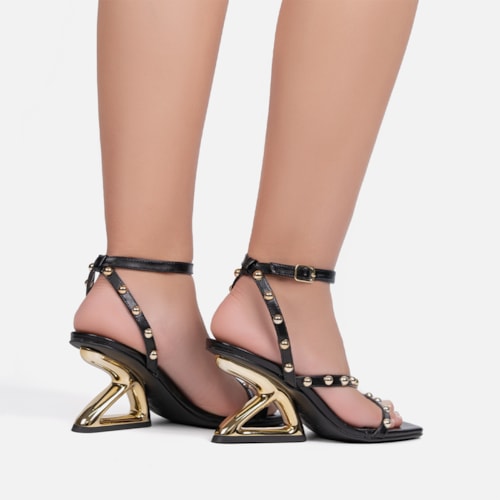 Sandália Feminina Preto Salto Alto Grosso Cromado Tiras Com Tachas