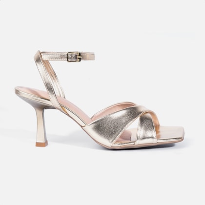 Sandália Feminina Salto Fino Tira Dupla e Bico Quadrado Dourada