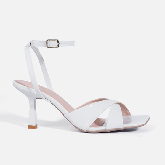 Sandália Feminina Salto Fino Tira Dupla e Bico Quadrado Off White