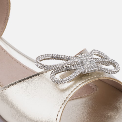 image_cb3ab371-7337-451a-a1a3-35fa008f2026