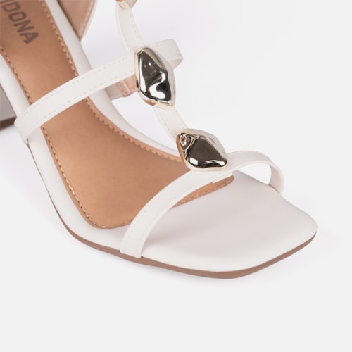 Sandália Off White Salto Alto Grosso Tiras Finas Com ABS Metalizado