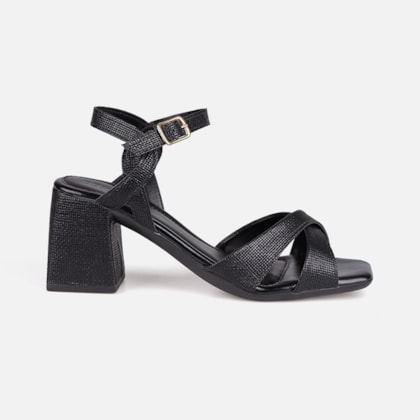 Sandália Preta Salto Bloco Tiras Cruzadas Com Fivela Bico Quadrado