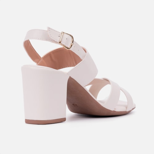 Sandália Salto Médio Grosso Tiras Cruzadas Feminina Domidona Off White