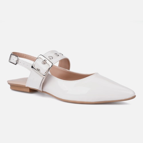 Sapatilha Feminina Bico Fino Em Verniz Tira Calcanhar Fivela Off White