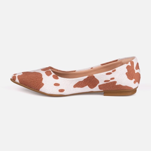 Sapatilha Feminina Camurça Animal Print Vaca Caramelo Bico Fino