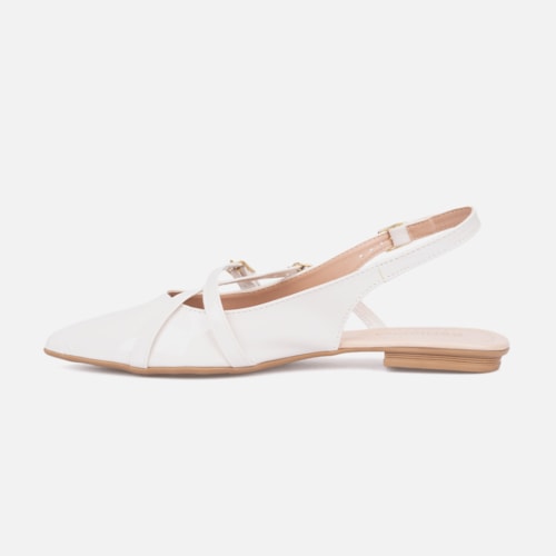 Sapatilha Feminina Slingback Bico Fino Verniz Tiras E Fivela Off White