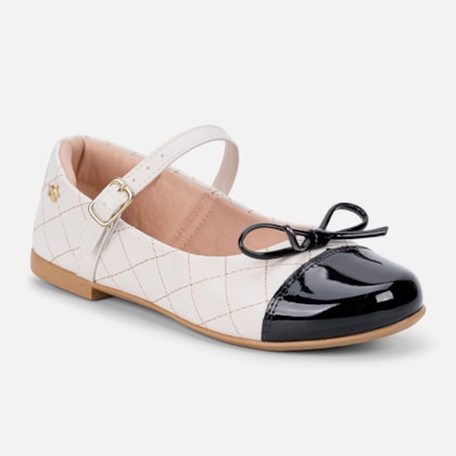 Segunda imagem do produto Sapatilha Menina Infantil Off White Biqueira Verniz e Laço