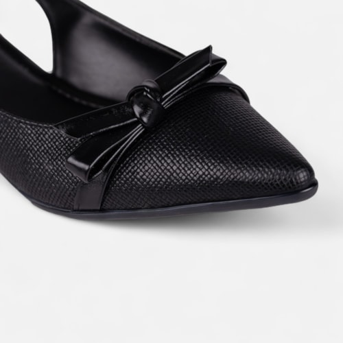 Sapatilha Preta Slingback Fivela Bico Fino Laço Delicado