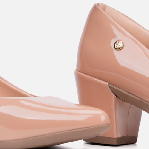 Scarpin Feminino Bico Fino Salto Bloco Grosso Brilhante Luxo Nude