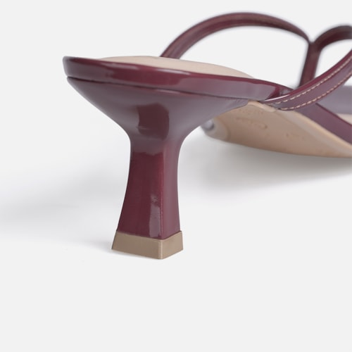 Tamanco de Dedo Domidona Bico quadrado Salto Fino Elegante Marsala