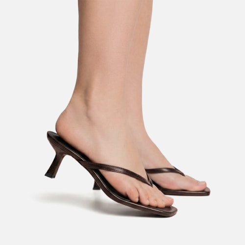 Tamanco de Dedo Marrom Rocha Bico Quadrado Salto Fino Kitten Heel