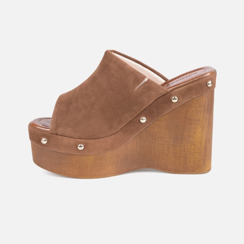 Tamanco Feminino Caramelo Anabela Com Tachas Salto Plataforma Madeira