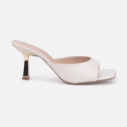 Tamanco Feminino Off White Verniz Molhado Salto Baixo Dourado Bico Quadrado