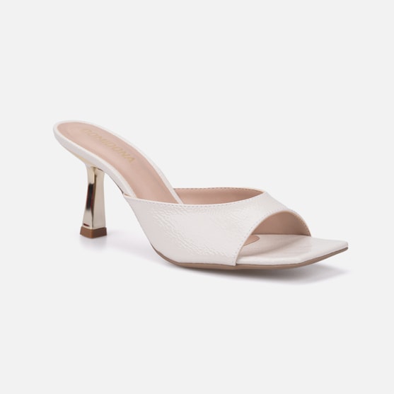 Segunda imagem do produto Tamanco Feminino Off White Verniz Molhado Salto Baixo Dourado Bico Quadrado