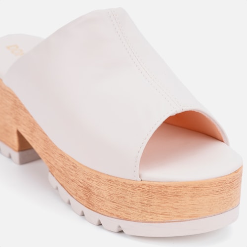Tamanco Feminino Plataforma Tratorado Clog Madeira Confort Domidona Off White