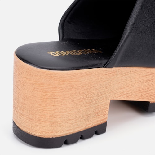 Tamanco Feminino Plataforma Tratorado Clog Madeira Confort Domidona Preto