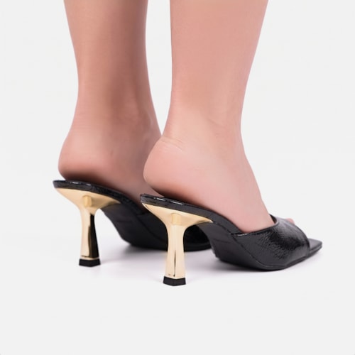 Tamanco Feminino Preto Verniz Molhado Salto Baixo Dourado Metalizado Bico Quadrado - foto10 de 10