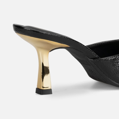 Tamanco Feminino Preto Verniz Molhado Salto Baixo Dourado Metalizado Bico Quadrado - foto6 de 10