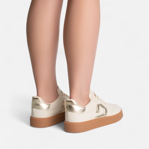 Tênis Domidona Dourado Feminino Street Urbano Cano Baixo Sola Alta