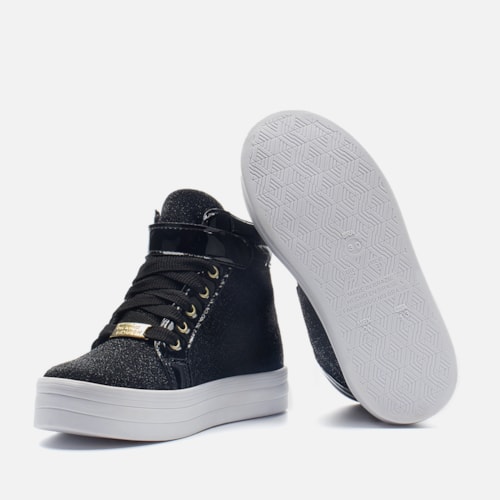 image_b653369c-8751-4d77-886c-c3aba7703290