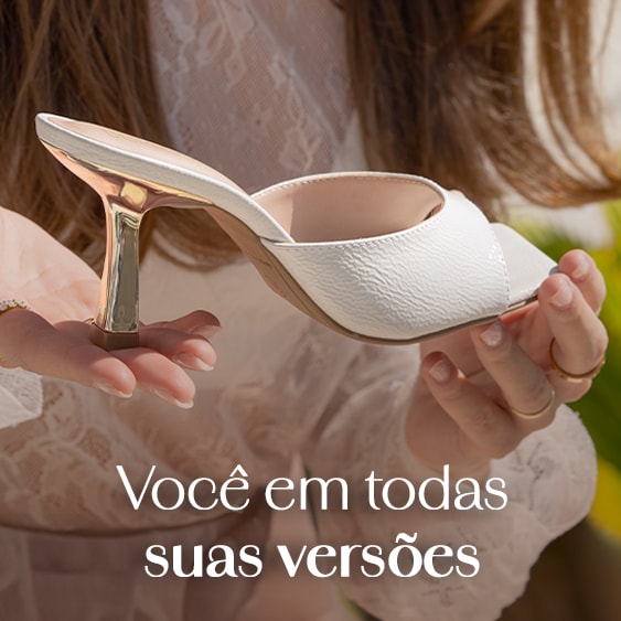 Tamanco Verniz Molhado Salto Dourado