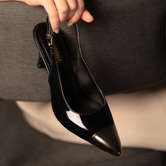 Scarpin Feminino Slingback Bico Metalico